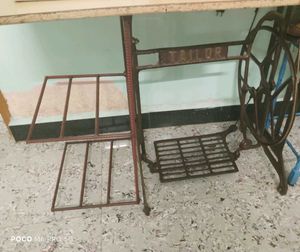 Pairdaan Machine Stand