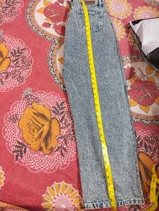 Zara Straight Jeans