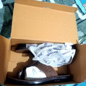 Walkline Brown Leather Sandals