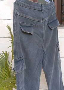 Cargo Jeans