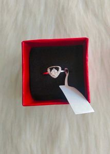 Elegant Silver Ring