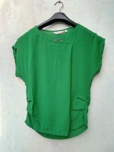New With Tag Korean Green Trendy Top