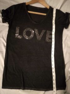 Beautiful Top With Sequence