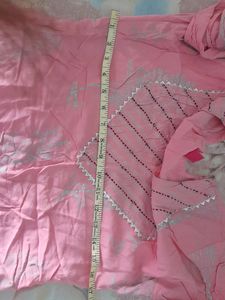 Pink Kurti💗 With Black Thread Work On The Front.