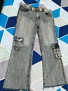 Stylish Cargo Jeans 👖