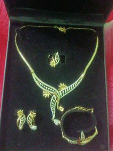 Elegant Gold-Tone Jewelry Set