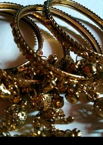 Jumka Bangles