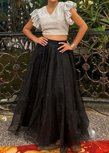 Black shirt
