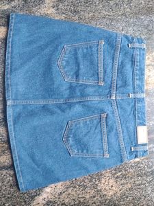 Denim Skirt Very Good Quality Lenth 16 Inchs