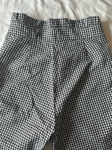 26 High Waist Black&amp; White Check Girls Trouser