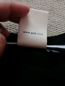 GAP Full Sleeves Tshirt