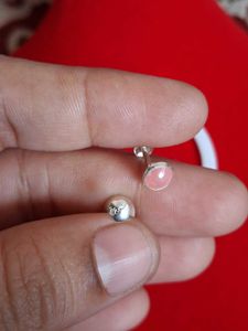 Beautiful New Pearl Studs