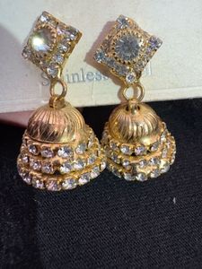 Jhumka Earring