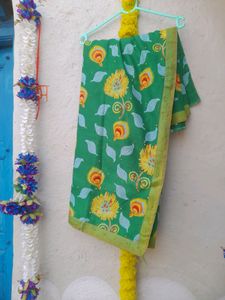 NEW.GREEN SAREE WITH RUNNING BLOUSE