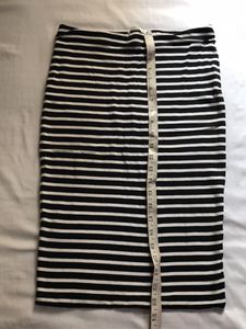 H&amp;M Soft Stretchy Pencil Skirt Waist 30