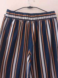 NAVY BLUE Wide Leg STRIPED PANTS