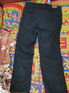 Black Cargo Jeans