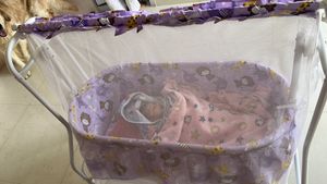 Babyhug, brand new baby cradle with mosquito net