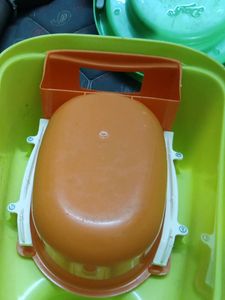 Potty Training And Bath Tub