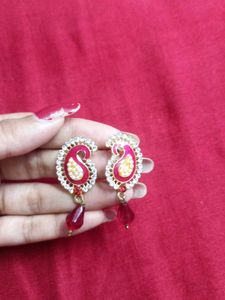 Pink Paisley Drop Earrings 😍💕