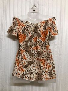 Expo’se Cream Stylish Top
