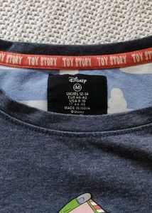 DISNEP Story Graphic Tee