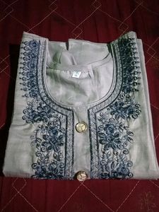 Thread Work Kurti