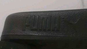 Puma Slides - Size [9]