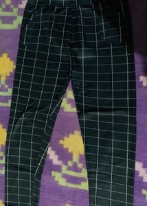 Checkered Casual Pants (2)