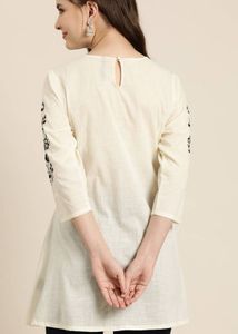 Floral Embroidered Tunic Top