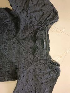 Chic Black Top With Puffy Sleeves