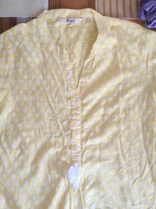 Siyahi Tunic Top.  100% Rayon Fabric. Not Used.
