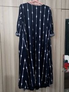 Elegant Black &amp; White long dress