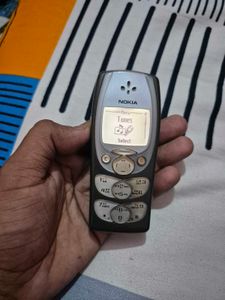 Nokia 2300