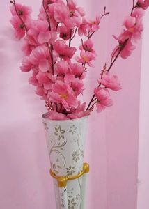 Beautiful White And Golden Flower Vase 26inch