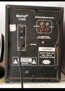 Band Speaker ( Good Working White )