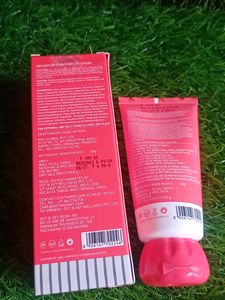 Dot &amp; Key Strawberry Dew Moisturizer
