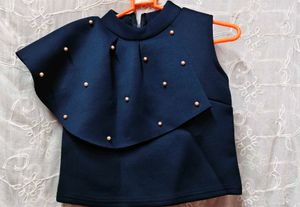 Navy blue pearl sleevless crop top