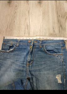 Cs0751 Levis Branded Jeans Size 36