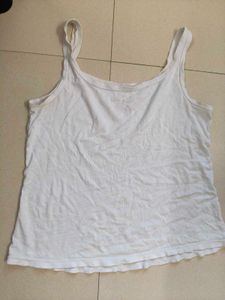 (set of 3) tank tops(2 vest 1tank top)