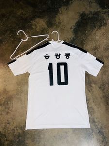 Adidas Spot Tshirt