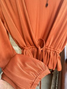 Stylecast X Hersheinbox Puff Sleeves RibbedPeplum