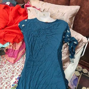 Blue Embroidered Kurta