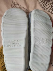 Unisex winter flip flop Cozy Plush Slippers