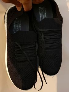 Black Shoes