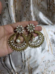 Studs For Women 👒