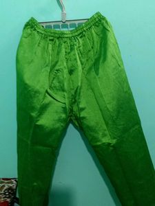 Green &amp; Gold Patterned Kurti