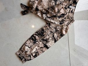 Patterned Tie-Front Blouse