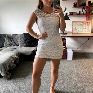 HOLLISTER White Lace Dress