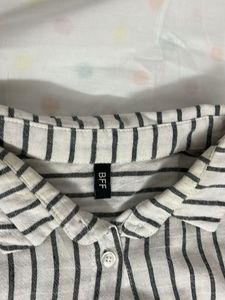 Cotton Sleeveless Top With A Knot
